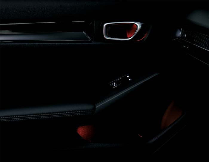 インナードアハンドル＆ドアポケットイルミネーション