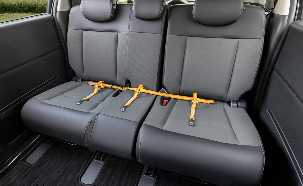 SサイズとMサイズを組み合わせて装着したときのイメージ。