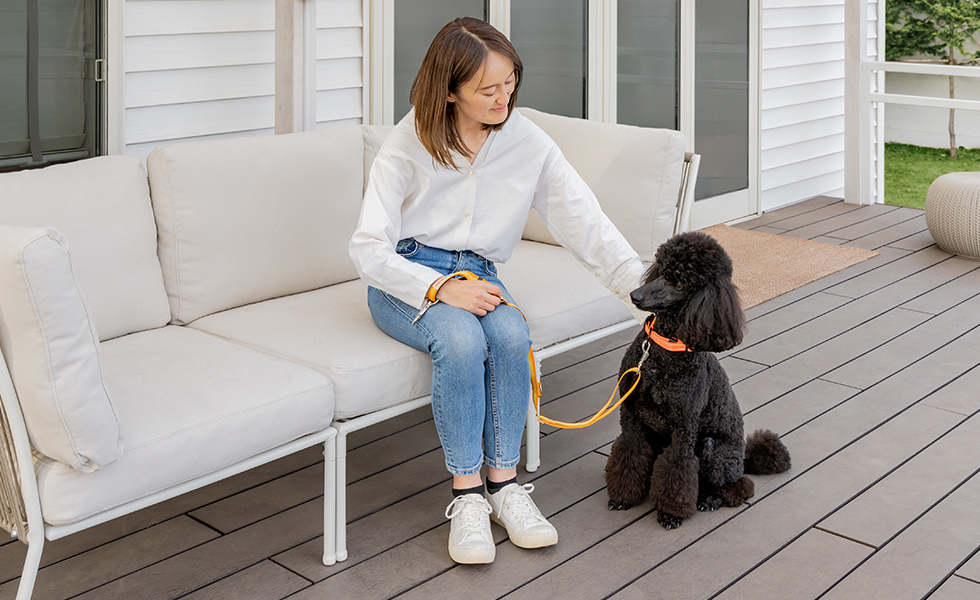 Mサイズは片側に持ち手が付いています。