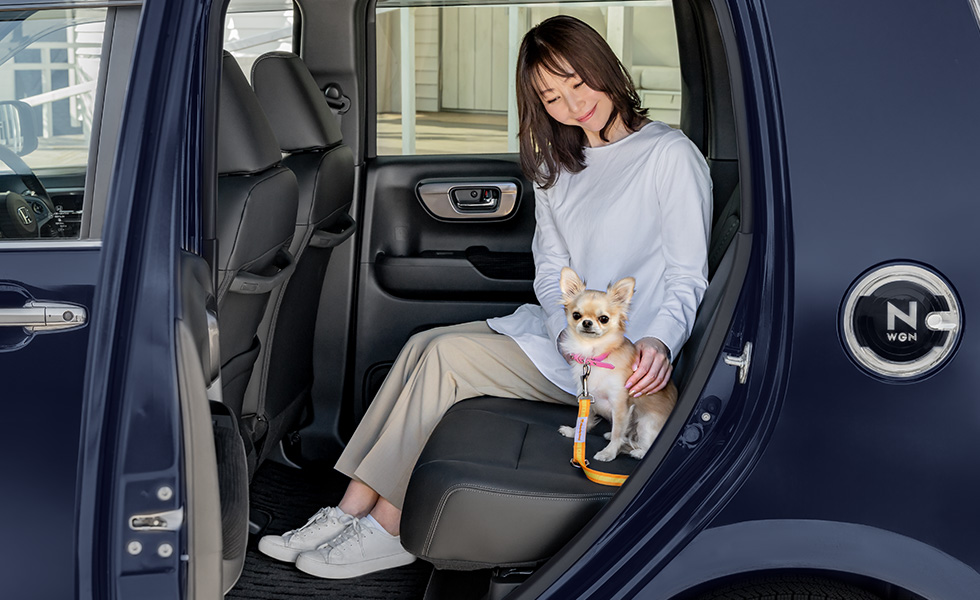 わんこの隣に座ったときのイメージ。