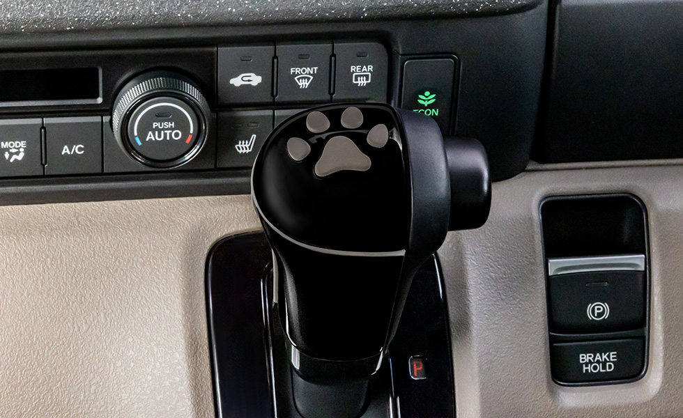 ペットセレクトノブ「くろ」。