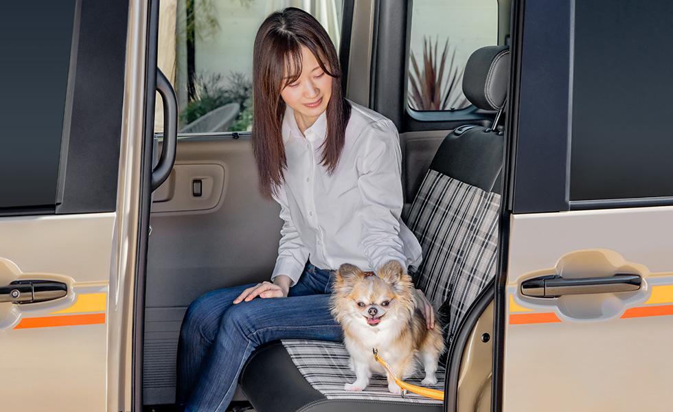 わんこの隣に座ったときのイメージ。