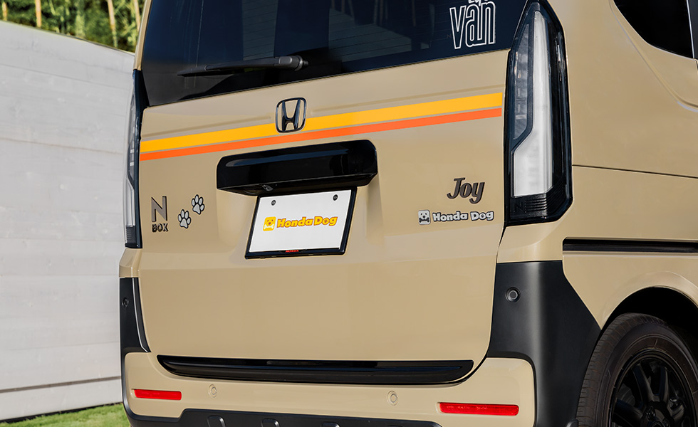 肉球デザインと組み合わせて装着したときのイメージ。