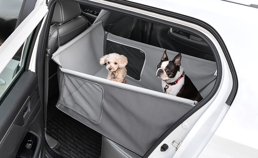 多頭のわんこが乗車したときのイメージ（合計25kgまで）。