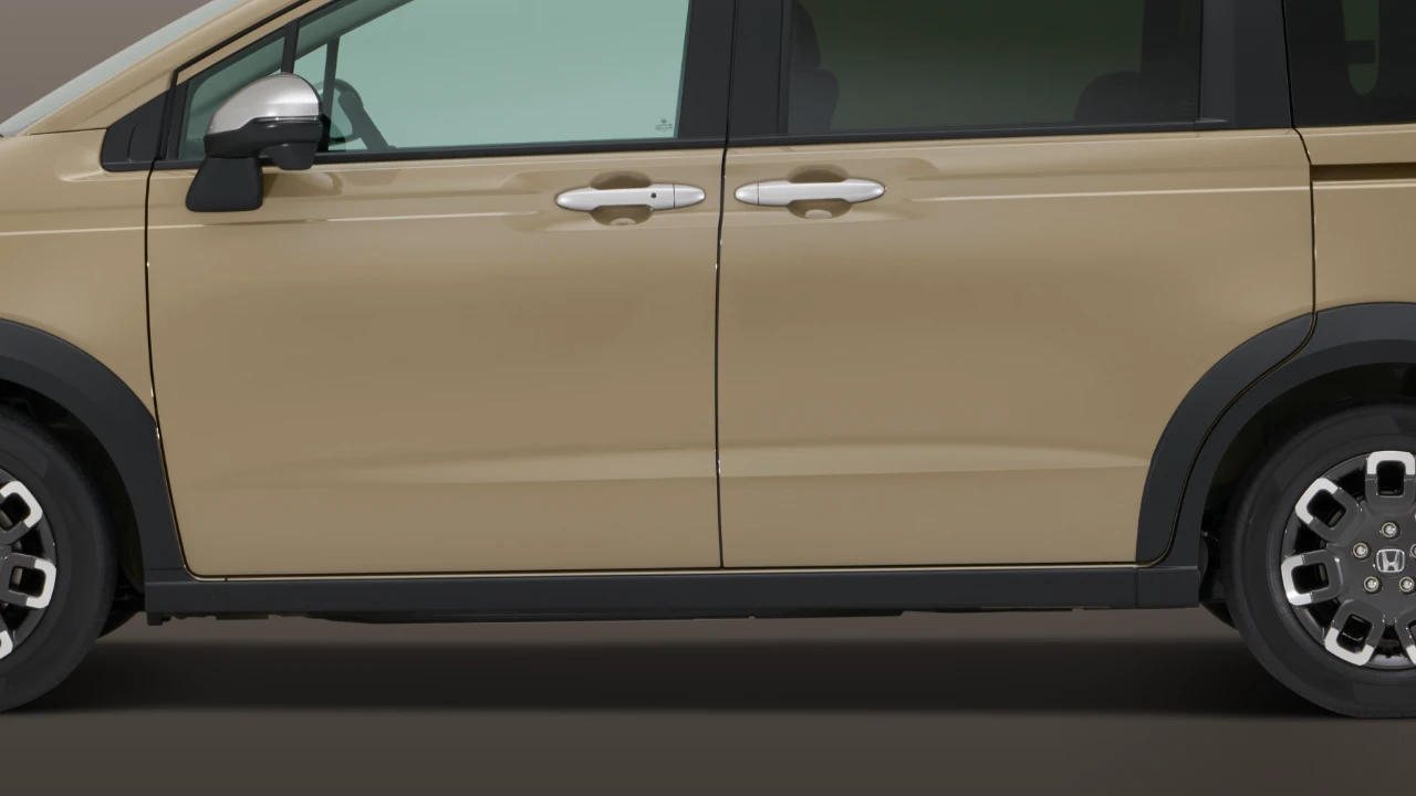 アクセサリー非装着車