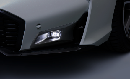 フォグライトを点灯させます。