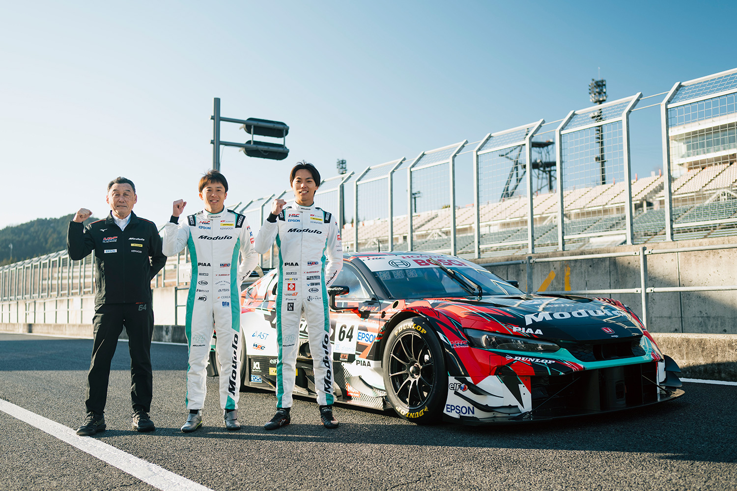 #64 Modulo Nakajima Racing 中嶋悟監督、伊沢拓也選手、大草りき選手