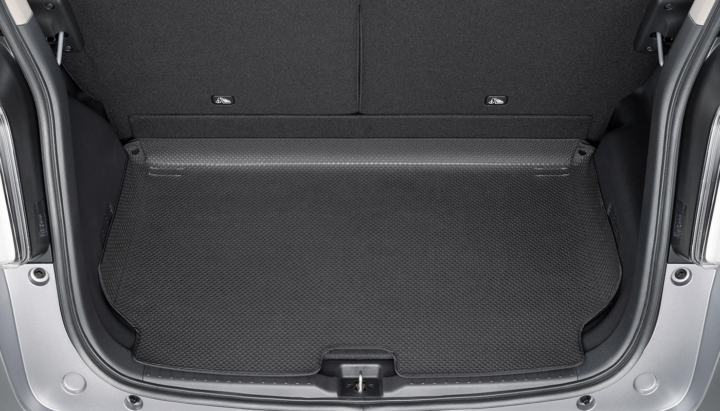 ラゲッジトレイ