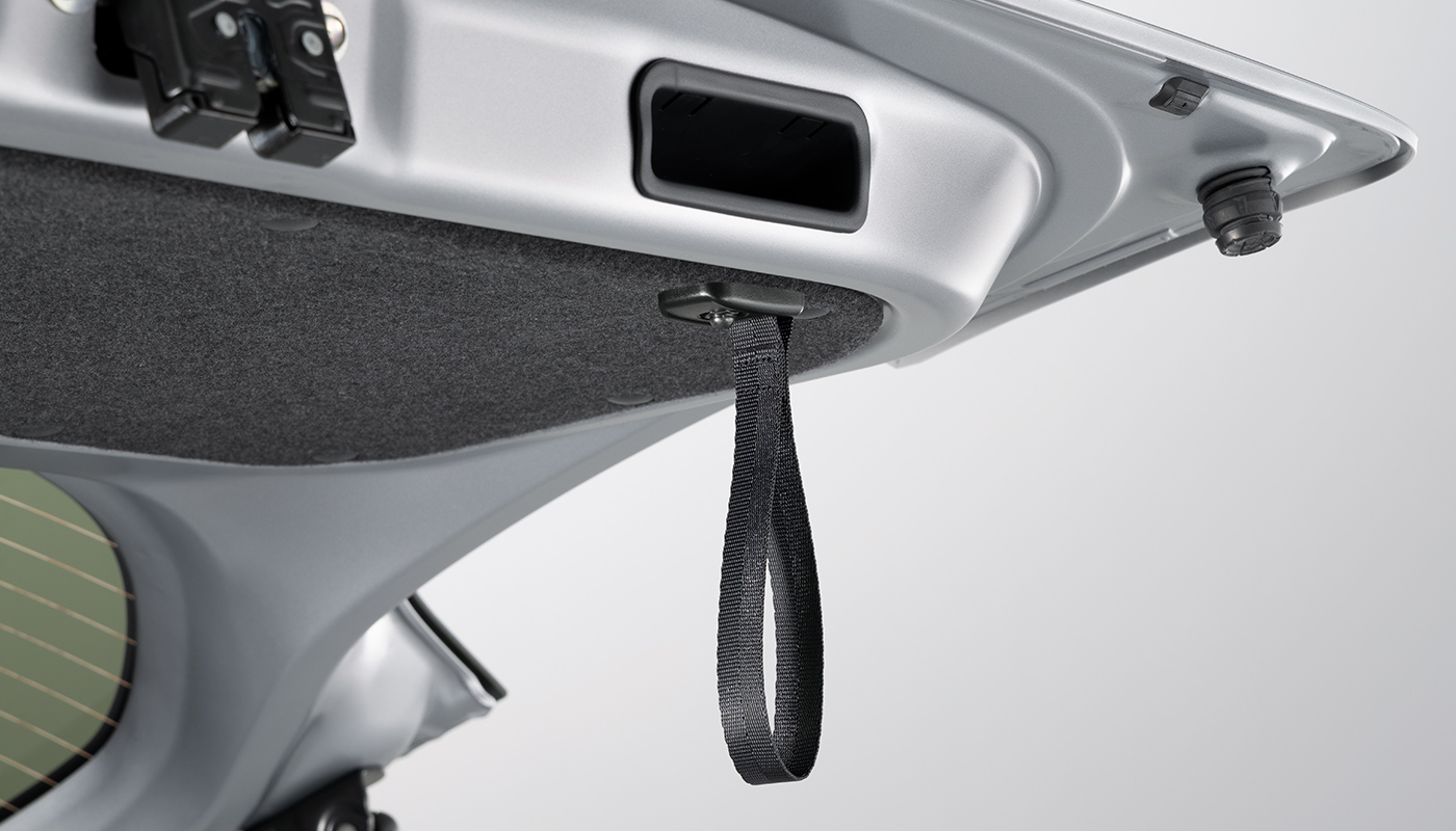 テールゲートストラップ