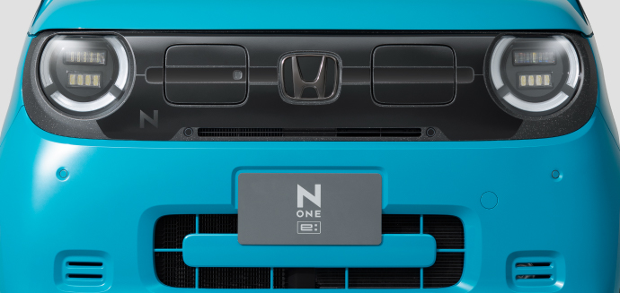 デカール フロントグリル写真