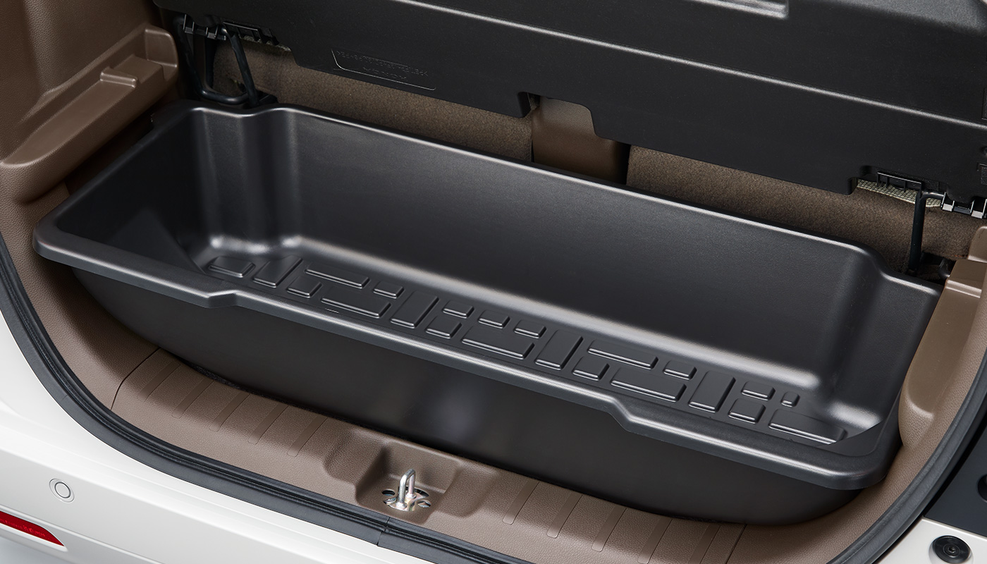 ラゲッジボックス