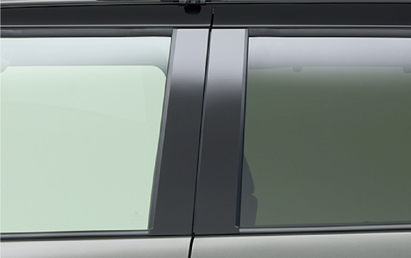 ピラーガーニッシュ