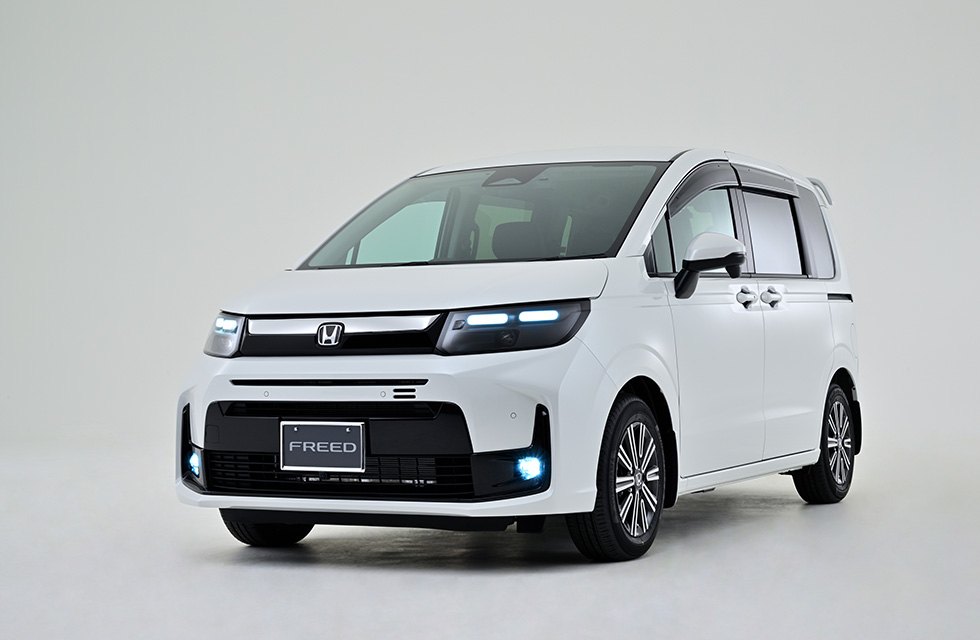 FREED e:HEV AIRANZT[