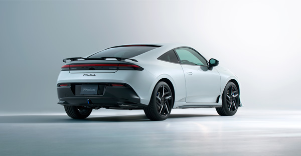 HondaV^uPRELUDEvpANZT[𔭔