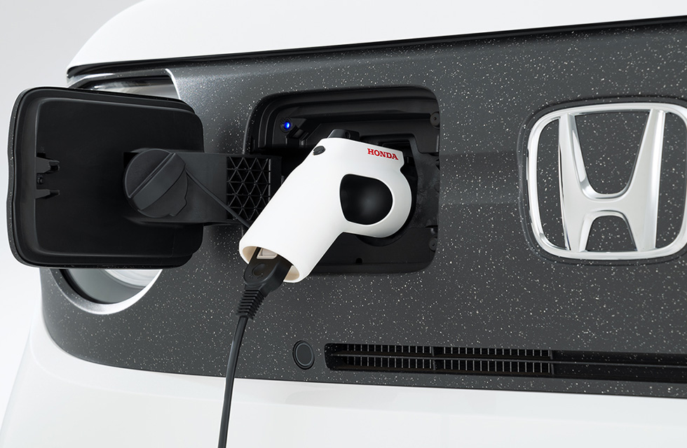 uACOdiHonda Power Supply Connectorjv