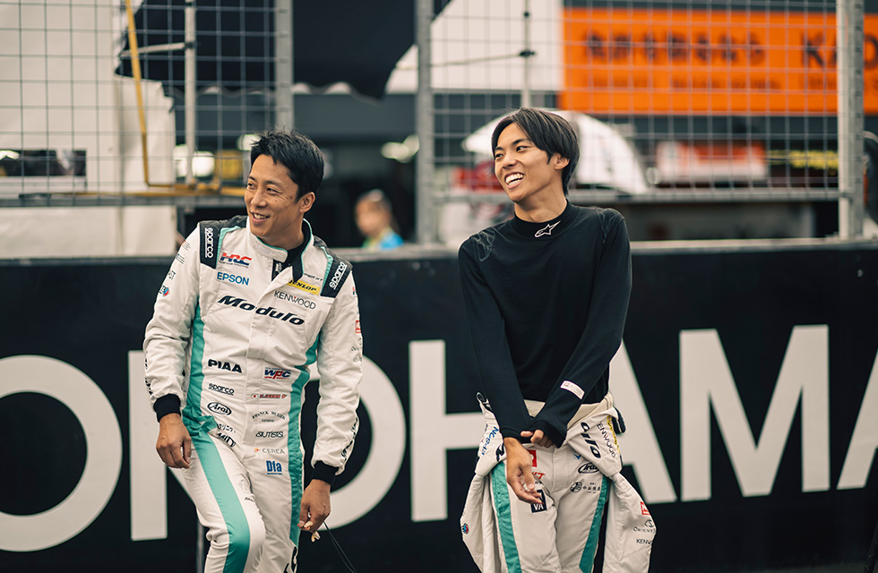 Modulo Nakajima Racing ɑIij^呐肫IiEj