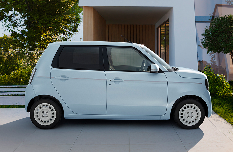 N-ONE e:�i�����A�N�Z�T���[�����ԁj