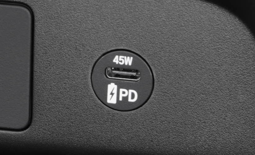 USB PDチャージャー（フロント用）の画像