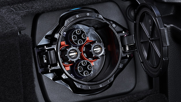 ③DC給電（CHAdeMO）