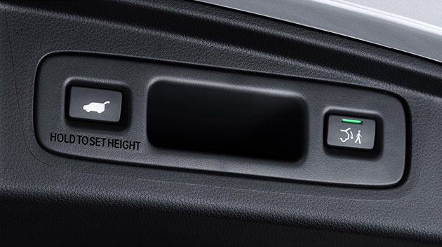 ハンズフリーアクセスパワーテールゲート（予約クローズ機能付）