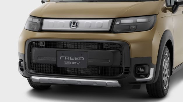 フロントガーニッシュ（ロアーグリル／ロアーガーニッシュ／コーナーガーニッシュ）