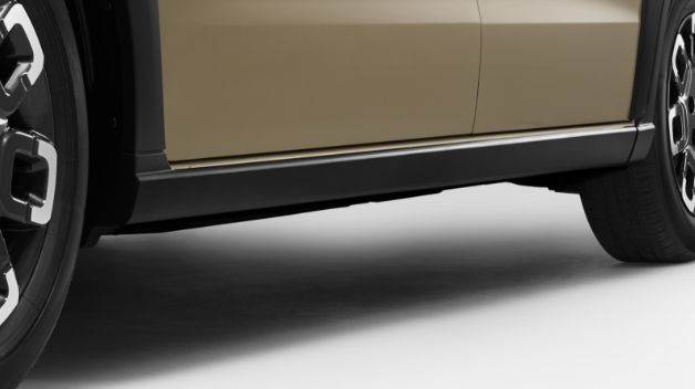 サイドシルガーニッシュ