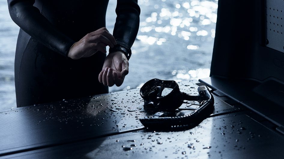 荷室用ユーティリティーボード