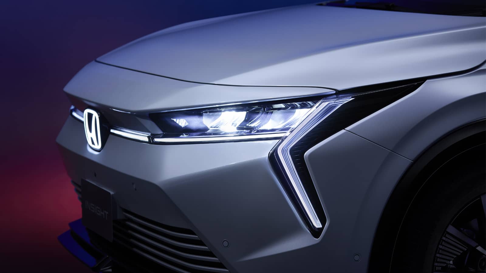 フルLEDヘッドライト