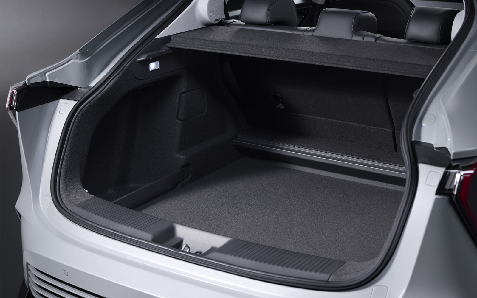 カーゴリッド下段