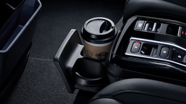 収納式ドリンクホルダー