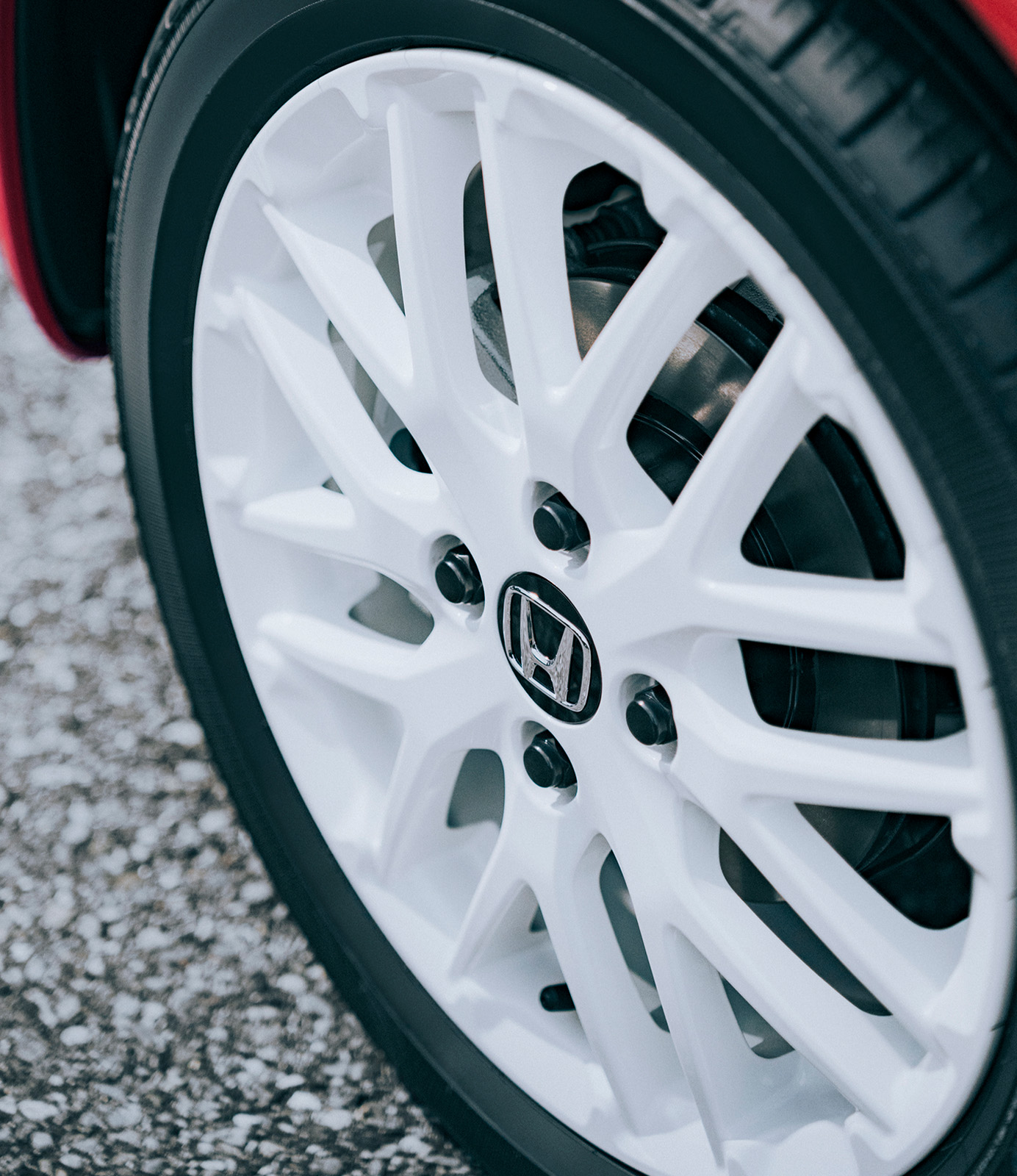 15インチアルミホイール（ホワイト）