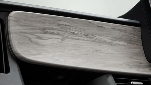 インパネガーニッシュ