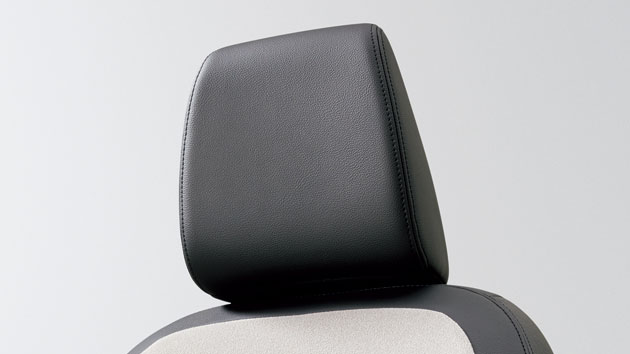 頚部衝撃緩和フロントシート