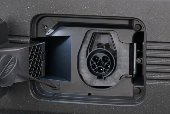 普通充電ポート（外部給電機能付）