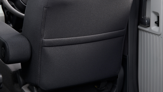 運転席シートバックポケット