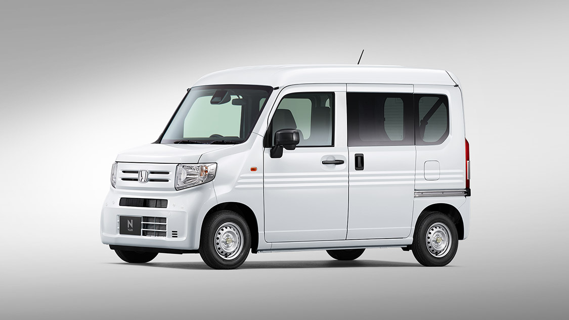 Photo：G（FF/CVT） ボディーカラーはタフタホワイトⅢ