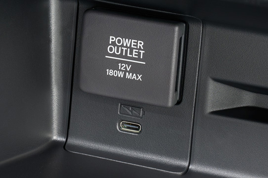 充電用USBジャック（Type-C〈 3A〉）