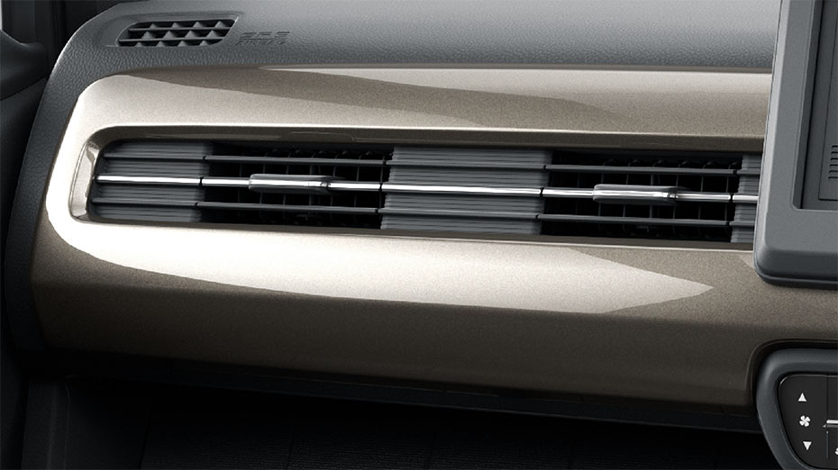 【助手席インパネガーニッシュ】チタン調偏光塗装