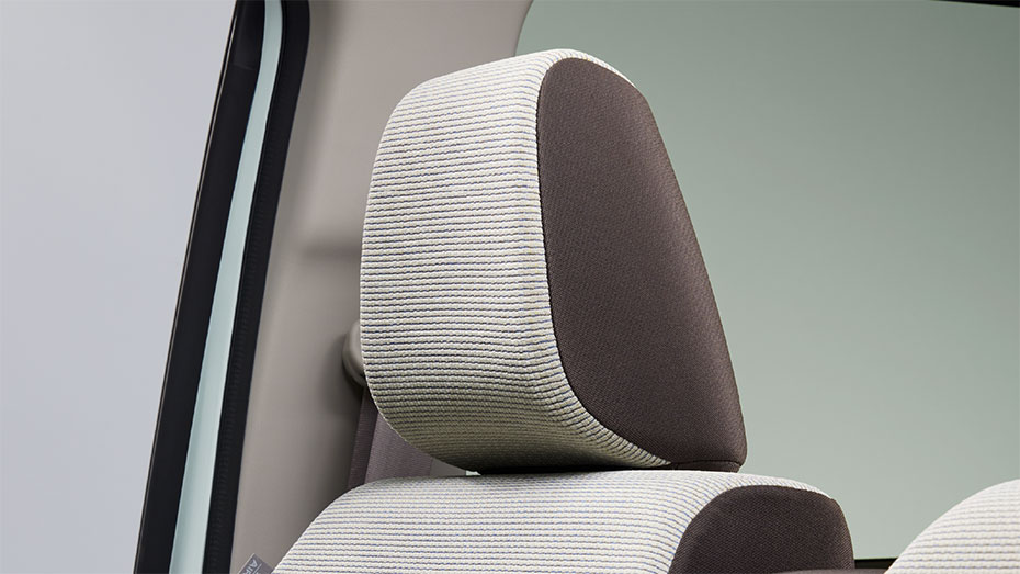 頚部衝撃緩和フロントシート