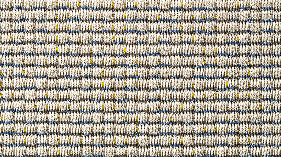 布自体で柄を出す、こだわりの仕立て。