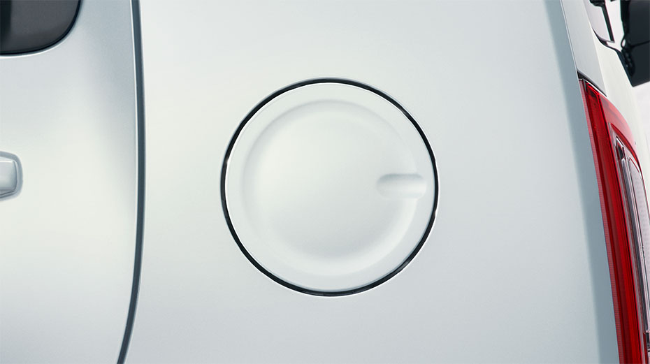 「思わず押したくなるへこみ」を設けた、機能的で遊び心を感じるフューエルリッド。