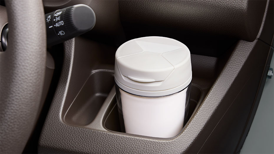 ドリンクホルダー（運転席）