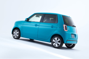 毎日の通勤や送迎でも、安心の大容量バッテリー。画像