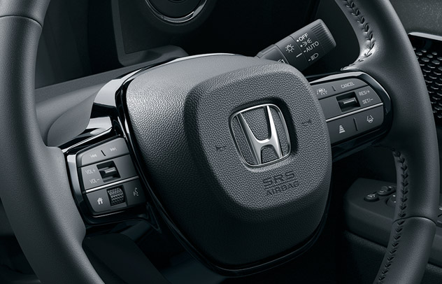 本革巻ステアリング（ブラックステッチ）