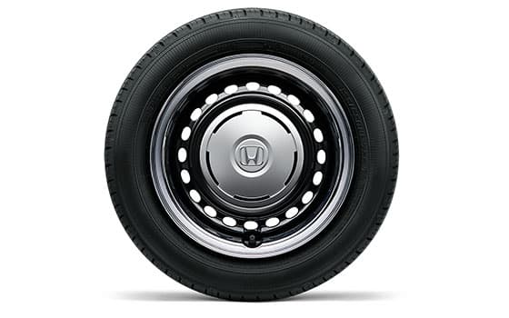 14インチスチールホイール（ベルリナブラック）＋ハーフホイールキャップ（モールディングシルバー）＋メッキホイールリング