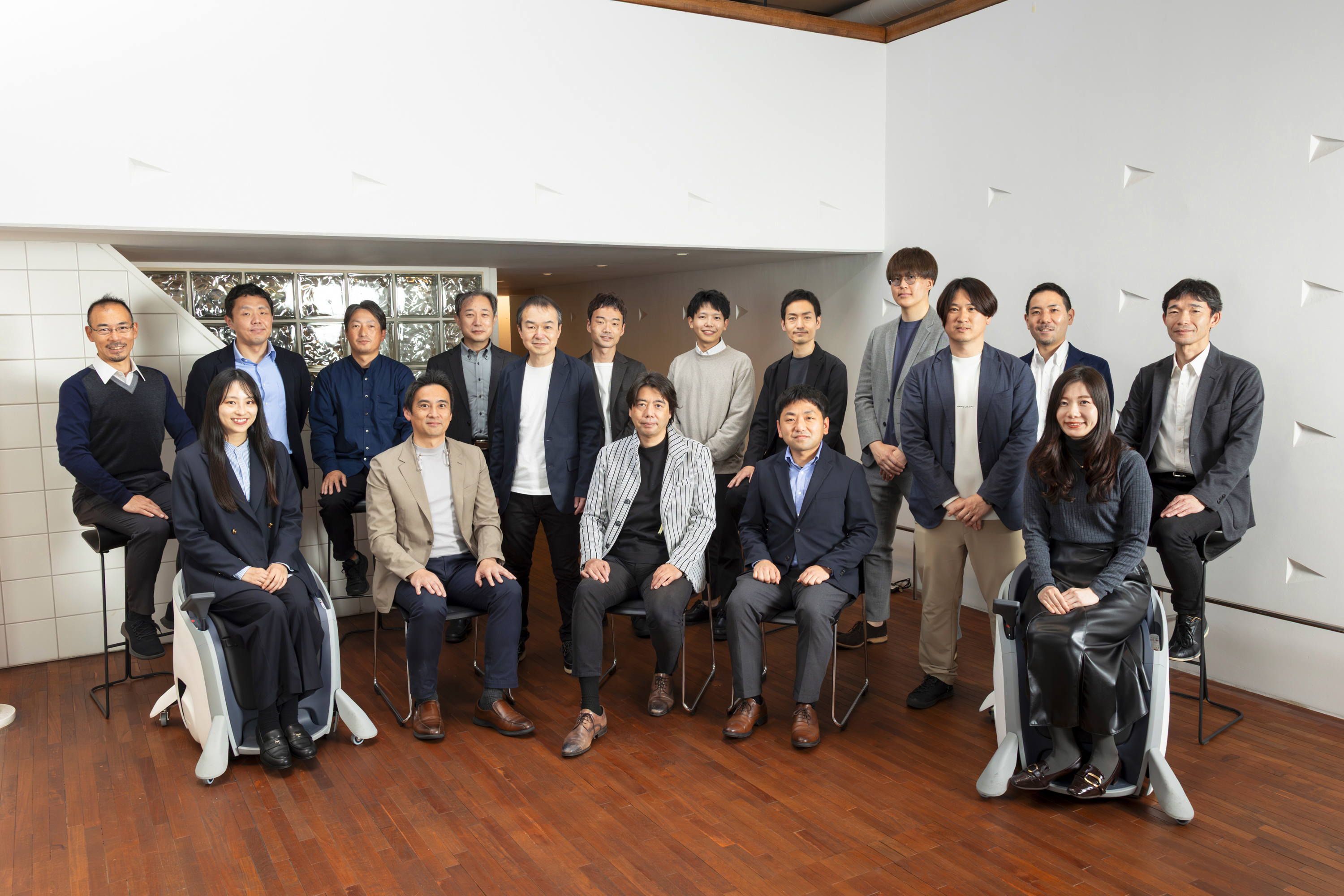 UNI-ONE事業開発チームの集合写真（2026年4月1日現在）