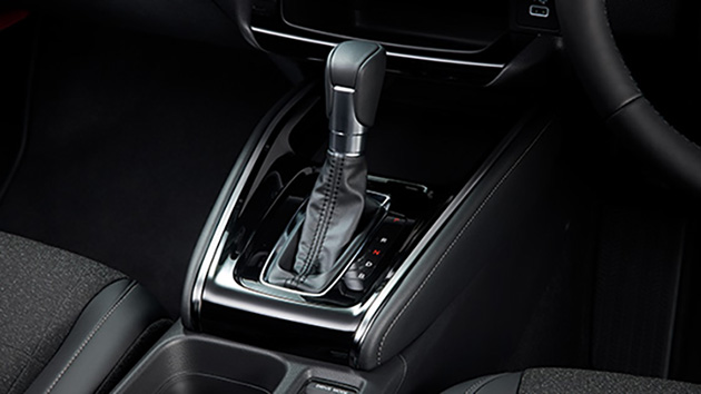 フロントセンターコンソールガーニッシュ（シルバー）