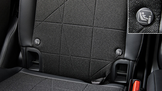 ISOFIX/i-Sizeチャイルドシート下部取付金具（リア左右席）＋トップテザー取付金具（リア左右席）