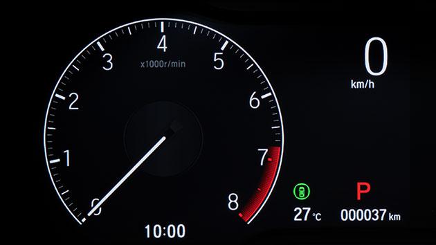 7インチ デジタルグラフィックメーター