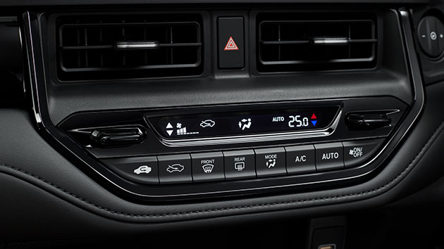 ピアノブラック調エアコンアウトレットガーニッシュ（運転席/センター/助手席/リア）/ピアノブラック調エアコンコントロールノブ